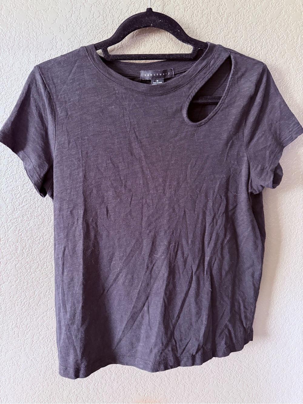 Sanctuary Black Short-Sleeve Tee with Shoulder Cutout